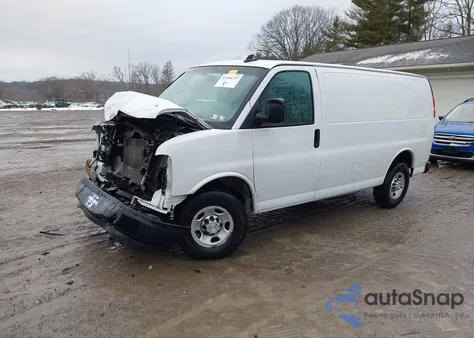 2020 Chevrolet Express Rwd 2500 Regular Wheelbase Wt z USA, uszkodzony, nr VIN 1GCWGAFP7L1158799